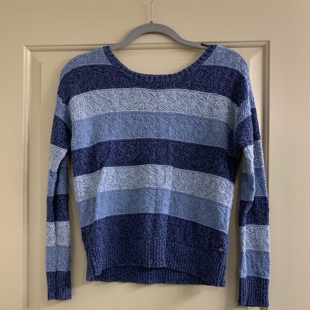 American Eagle Blue Stripe Sweater